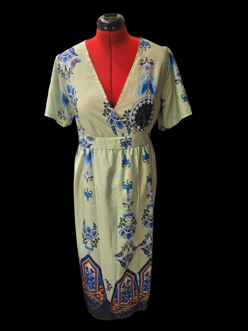 Green floral dress, size 5xl